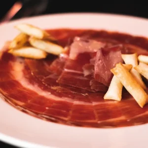 Jamón ibérico cortado y emplatado — Viandas de la Sierra